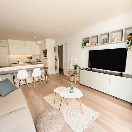 Jeej- Near The Oostende